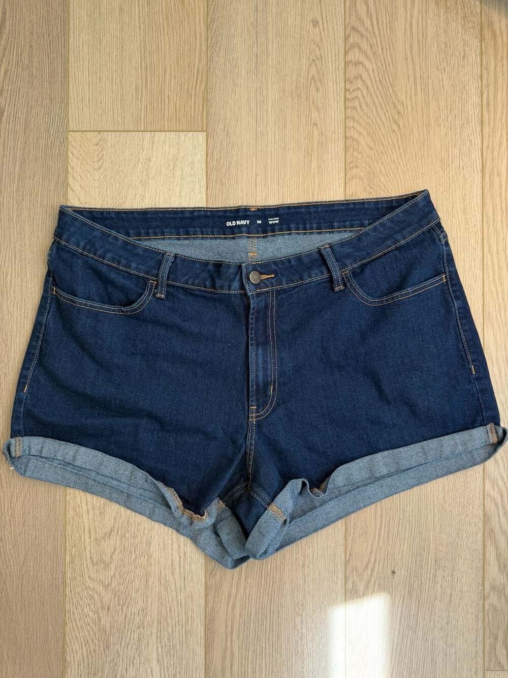 Old Navy High-Rise Wow Size 20 Denim Shorts